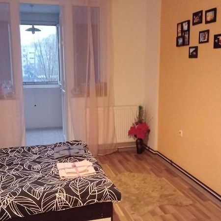 Studio Бухарест Экстерьер фото